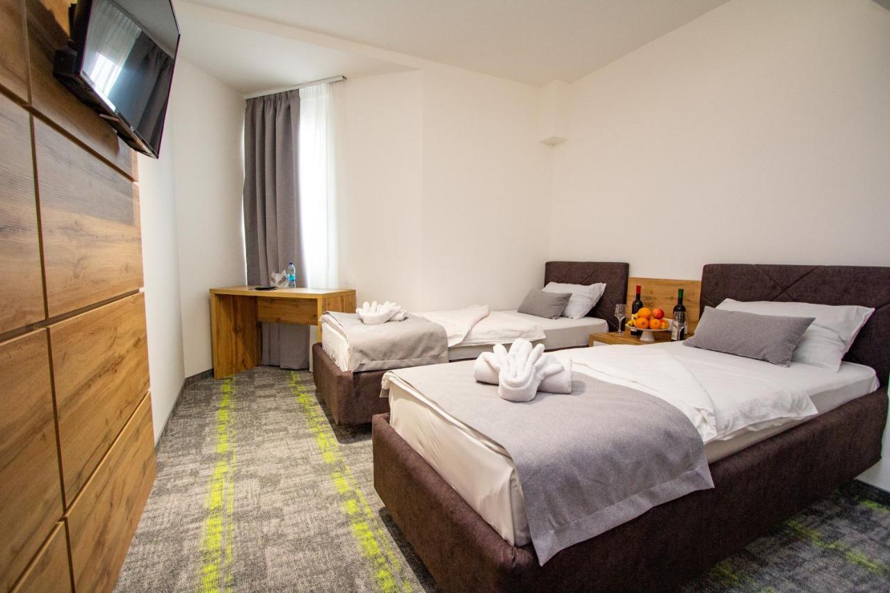 Hotel Grand Баня-Лука Экстерьер фото