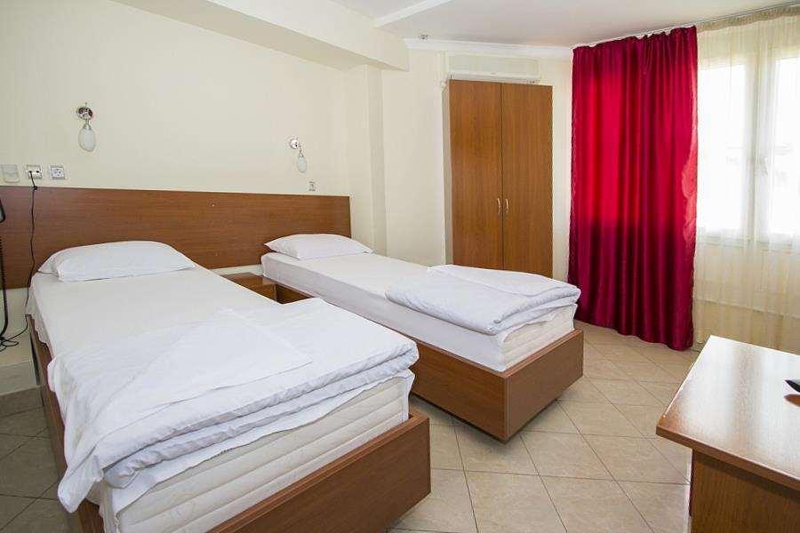 Hotel Grand Баня-Лука Номер фото
